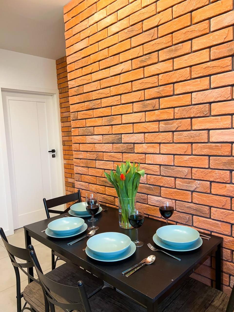 Lumina Luxury 3-Rooms Apartments With Parking Лодзь Экстерьер фото