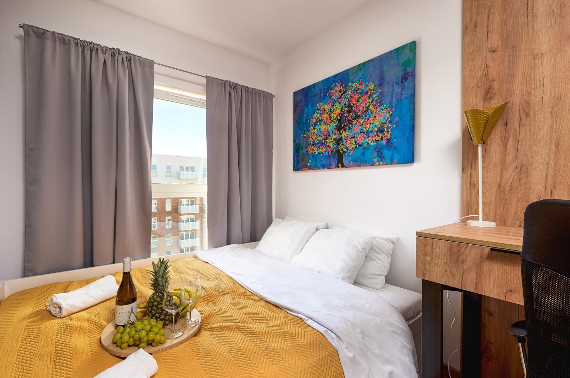 Lumina Luxury 3-Rooms Apartments With Parking Лодзь Экстерьер фото